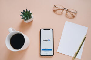 linkedin trovare lavoro clienti